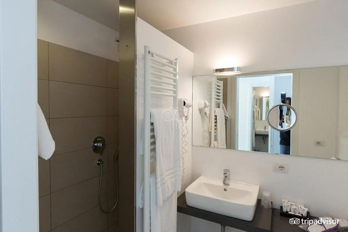 Hotel Villa Katy Bardolino