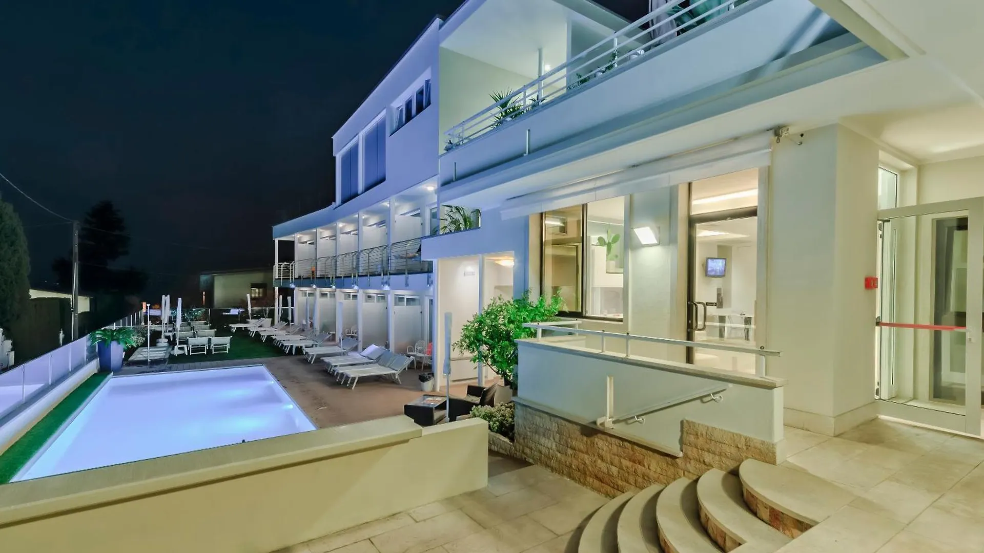 Hotel Villa Katy Bardolino 3*,