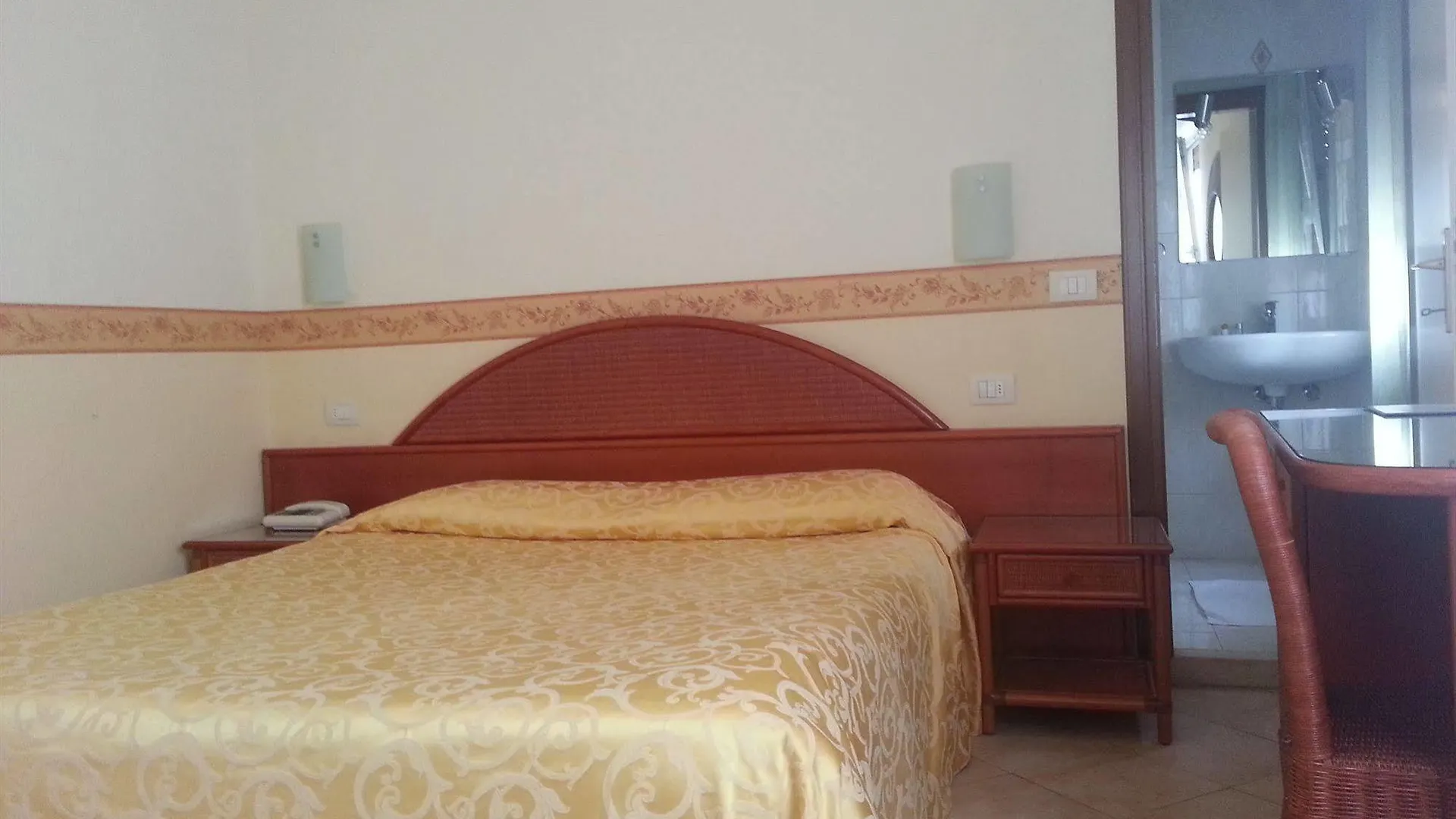 ***  Hotel Villa Katy Bardolino Italy